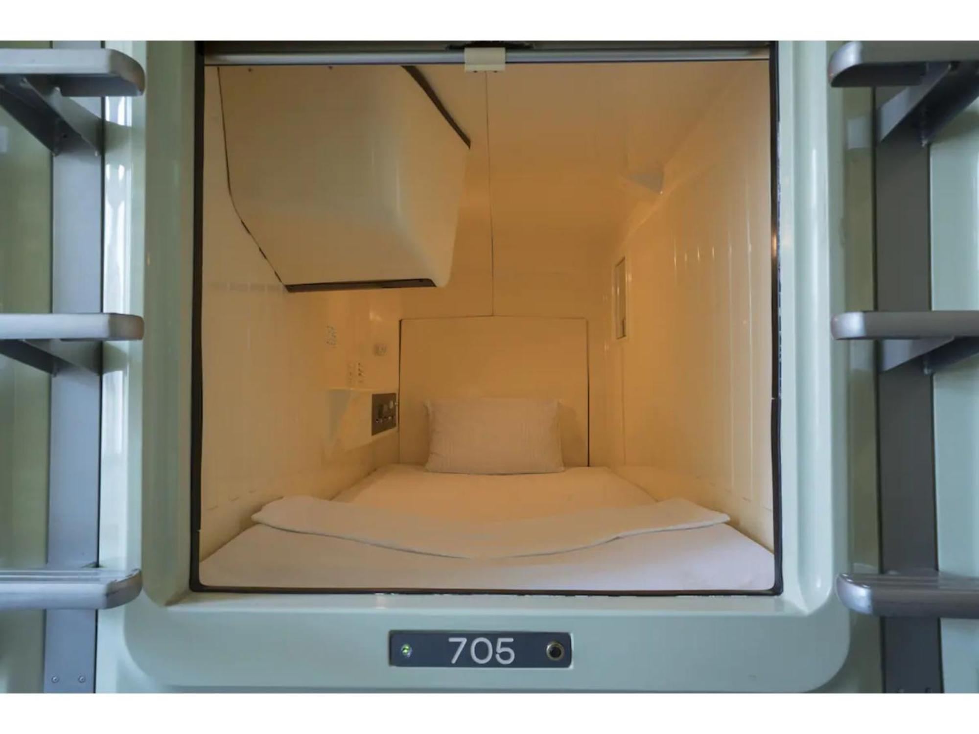 Male Only Capsule Inn Hamamatsucho - Vacation Stay 68799V Tokyo Esterno foto